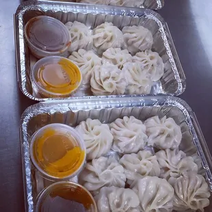 Momos for
Life