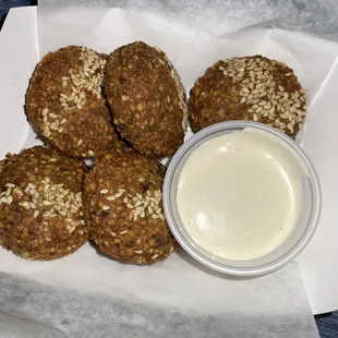 Falafel order (5) with tahini