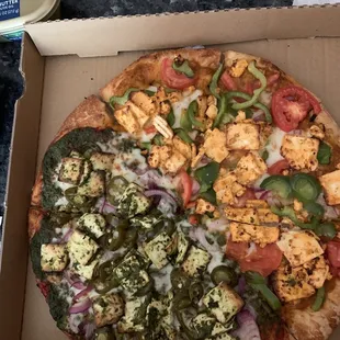 Saag Paneer Pizza