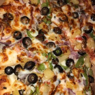 Pineapple belongs on pizza!