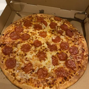 $5 large pepperoni pizza