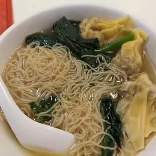 Wonton noodles