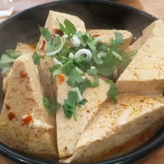 AP06. Spicy Stinky Tofu