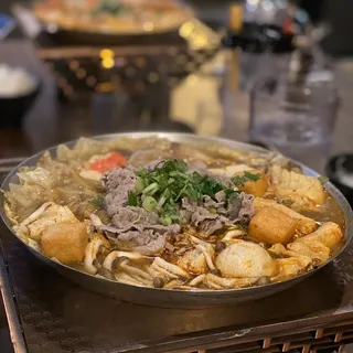 Taiwanese Supreme Spicy Hot Soup
