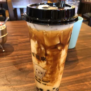 Tiger Pearl Milk with Boba
