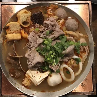 #9. Taiwanese Supreme Spicy Hot Soup