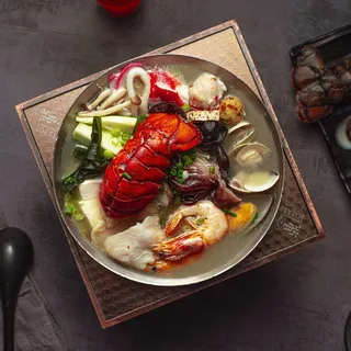 12. Seafood Lobster Hot Soup