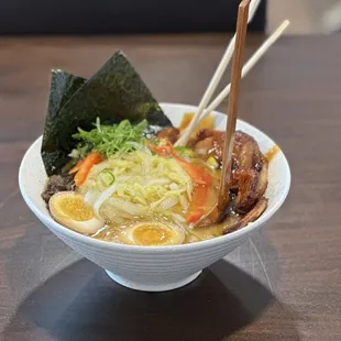 Tonkatsu Shoyu Ramen
