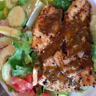 Grilled Salmon Salad