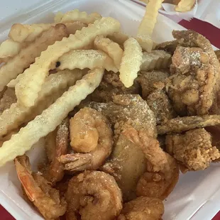 5 shrimp 5 wings n fries