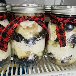 Jar desserts holidays