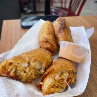 Jambalaya Egg Rolls (6 PC)