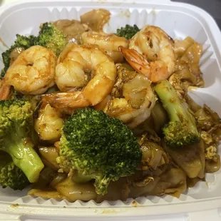 Pad See Ew with Shrimp