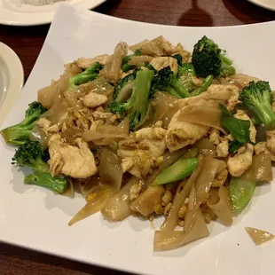 Pad See Ew with Chicken