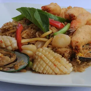 Spicy Seafood Fried Rice
