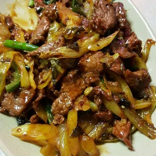 C1. Beef with Pickled Vegetables
