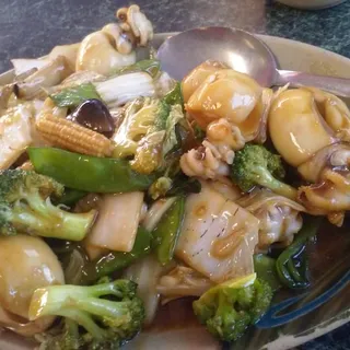 Squid with Chinese Vegetables