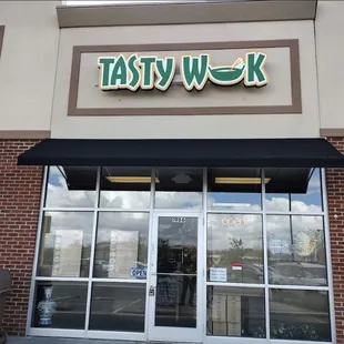 Very delicious food  5-star praise