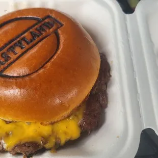 Make-Yinz-Own burger