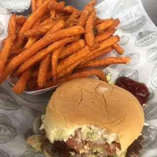 Classic Cheeseburger