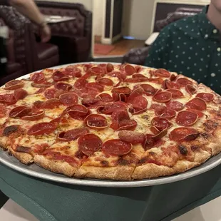 14 inch pepperoni pizza
