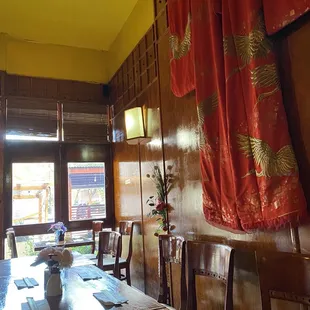 Cute and intimate restaurant!