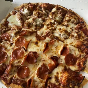 Ordered pepperoni and sausage, came with tasteless cheese too.