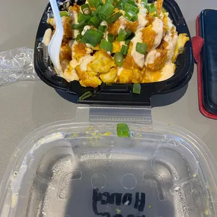 Honey Gold Mac n Cheese. That thing is a full meal for real!