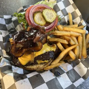 BBQ Bacon &amp; Grilled Onion Smashburger