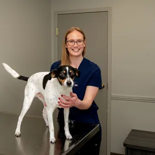 Dr. Katie Lacy