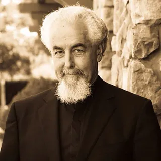 Robert Y.