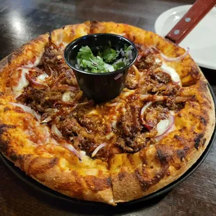 Pulled pork carnitas pizza