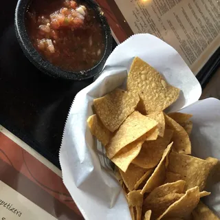 Chips & Salsa