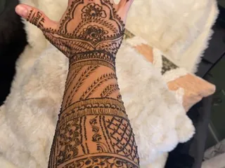 Mystique Threading Salon