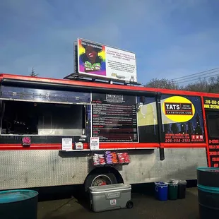 a tat&apos;s food truck