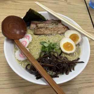 Tonkotsu Ramen (They call it tonkatsu ramen).