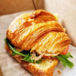 breakfast croissant sandwich