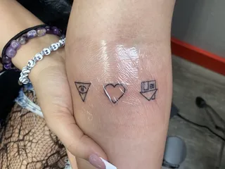 Sinister Tattoo & Body Piercing