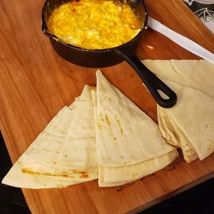Buffalo cheese dip with pita