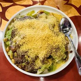 Samosa chaat