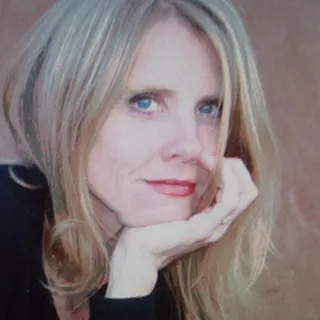 Andie M.
