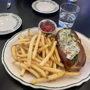 Lobster roll