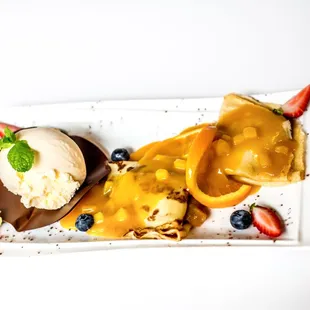 Dulce de Leche Crepe