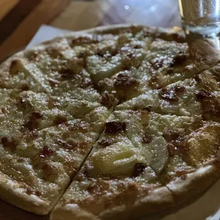 Pear and Brie Pizza