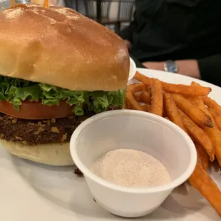Crab Cake Sandwich lunch