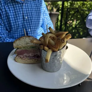 Ahi Tuna Sandwich