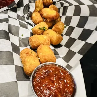 Tator tots w/bacon ketchup