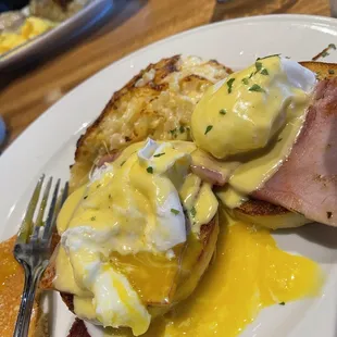 Eggs Benedict