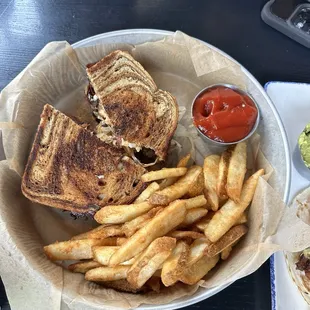 Unreal Pastrami Reuben