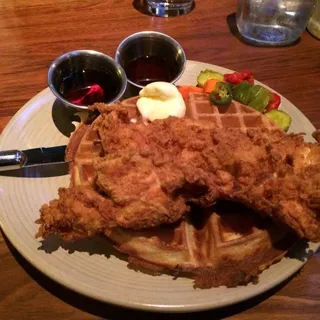 Fried Chicken & Waffle